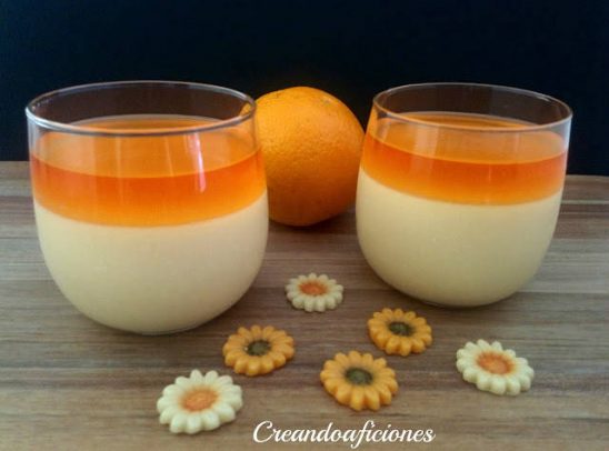 Postre de gelatina con naranja